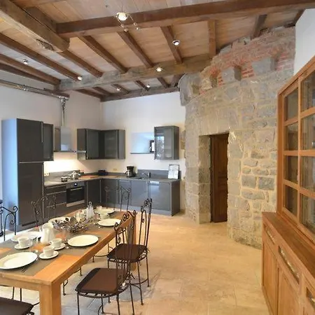 Дом отдыха Un Petit Coin De Chateau *