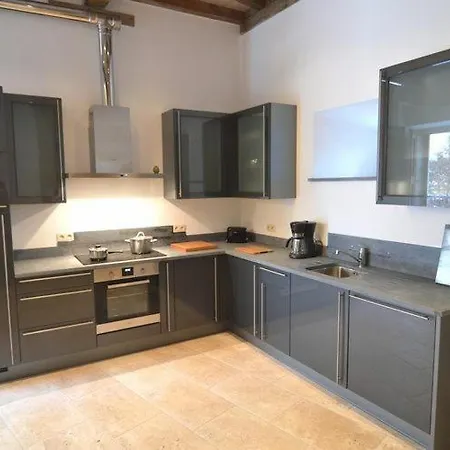Дом отдыха Un Petit Coin De Chateau Серфонтен